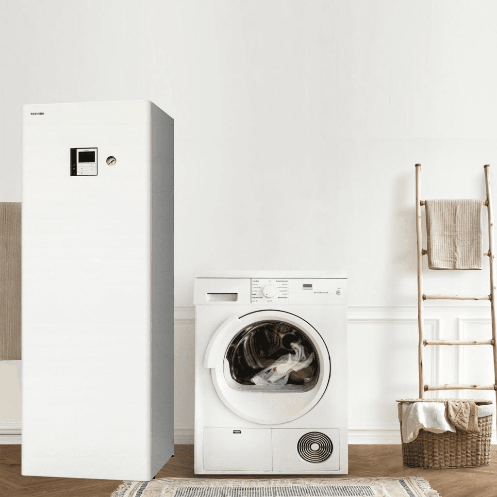 Sada aerotermálního systému Toshiba Estía All-In-One Tau 55 6 kW 210 litrů s referencí ESTIAALLINONETAU55 od značky TOSHIBA