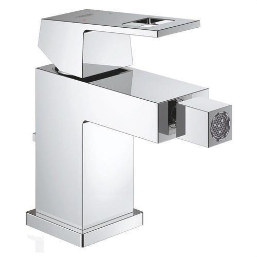 Jednopáková bidetová baterie 1/2" Grohe Eurocube Velikost S chrom s referencí 23138000 od značky GROHE